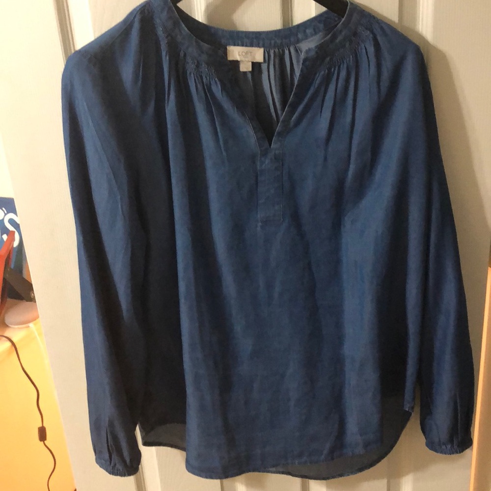 Adorable Jean Lofts Top